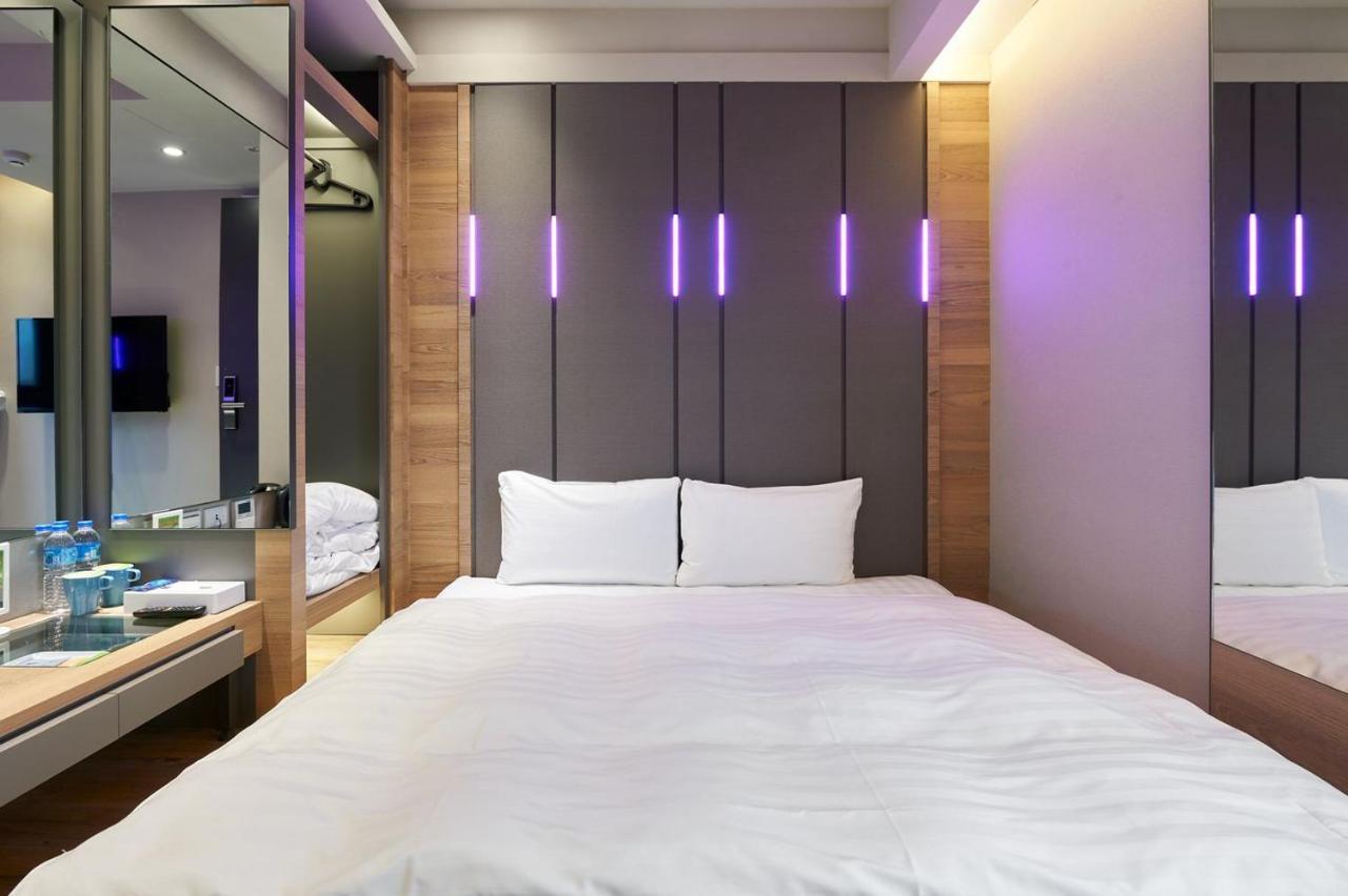 Kiwi Share Hotel Zhongli Luaran gambar